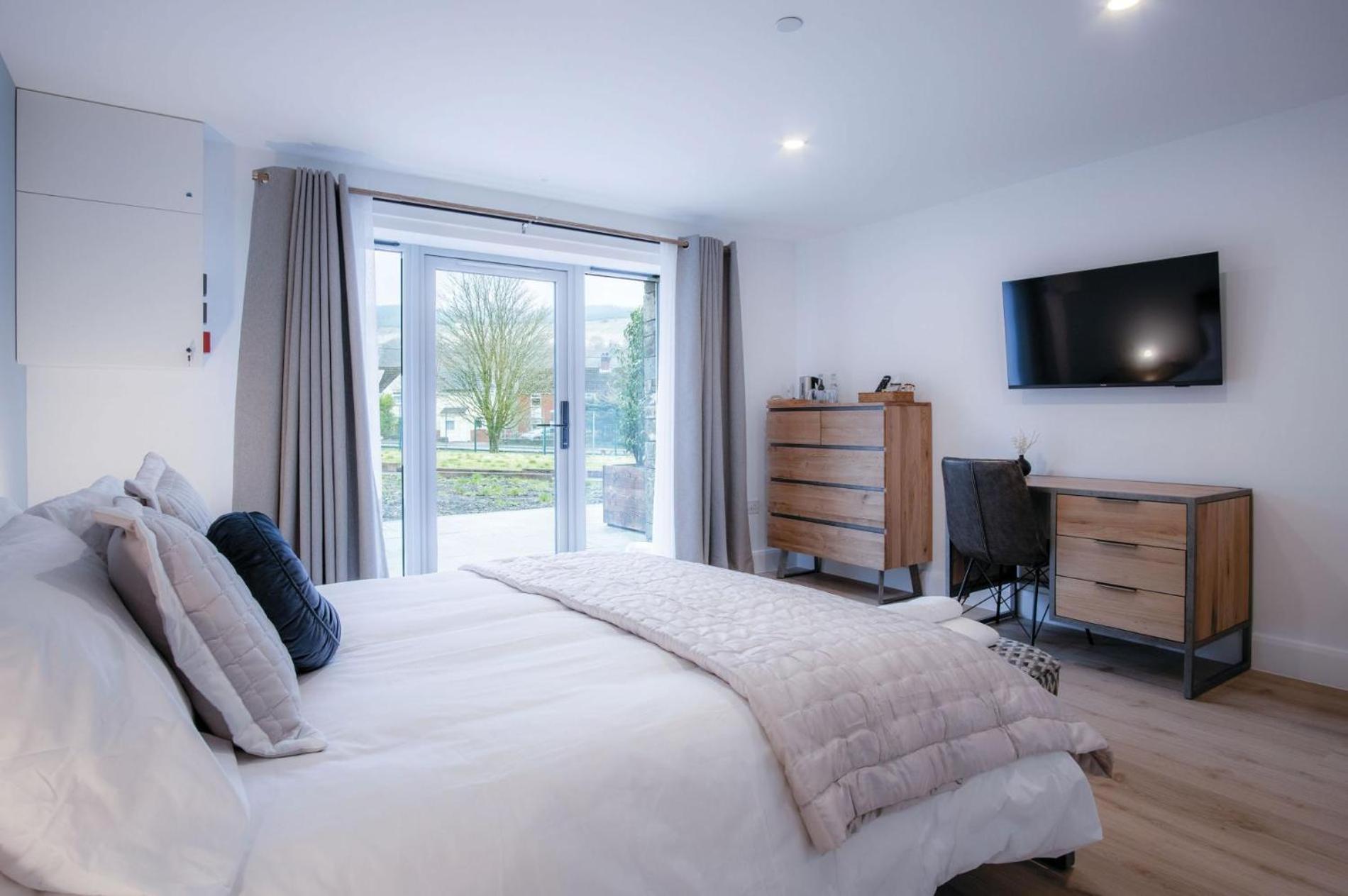 Suite 6 - Sleeping Giant Hotel - Pen Y Cae Inn Brecon Ngoại thất bức ảnh